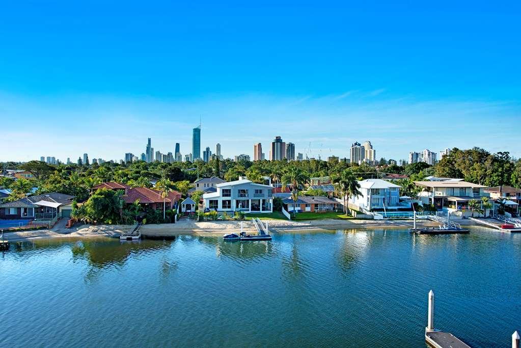 Ultiqa Freshwater Point Resort Broadbeach Гоулд Коуст Екстериор снимка