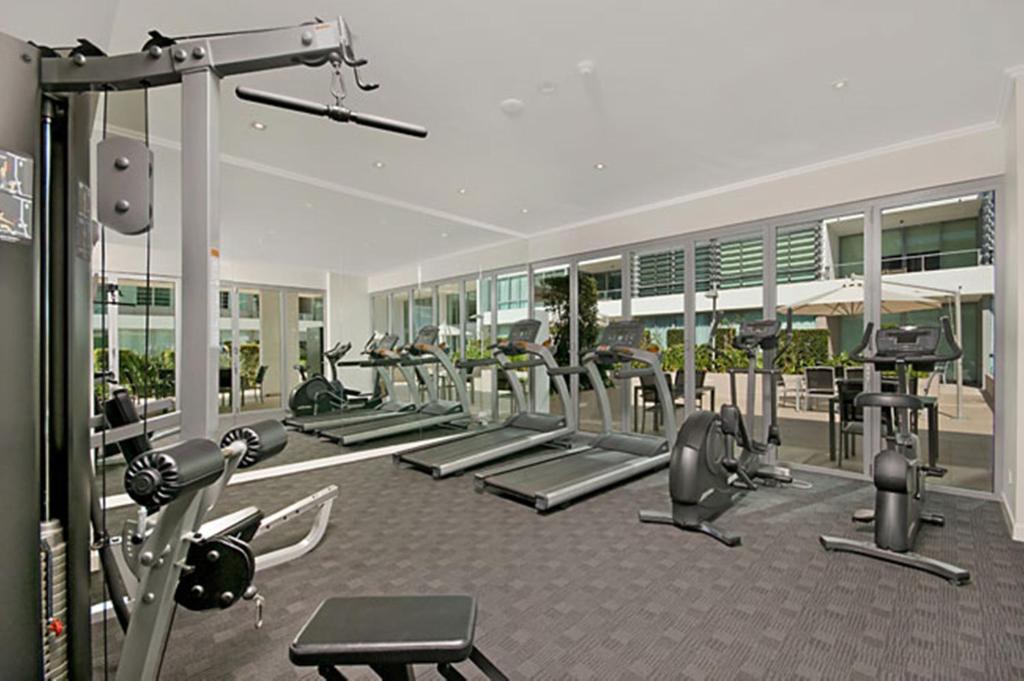 Ultiqa Freshwater Point Resort Broadbeach Гоулд Коуст Екстериор снимка